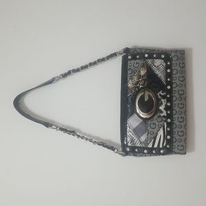 GUESS CLUTCH HANDBAG